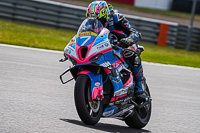 donington-no-limits-trackday;donington-park-photographs;donington-trackday-photographs;no-limits-trackdays;peter-wileman-photography;trackday-digital-images;trackday-photos